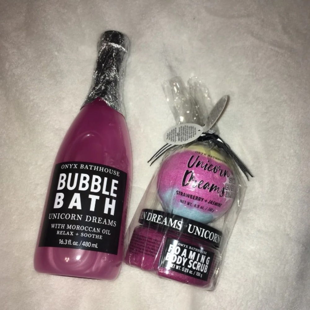 Bath Bomb and Bubble Bath Gift Set